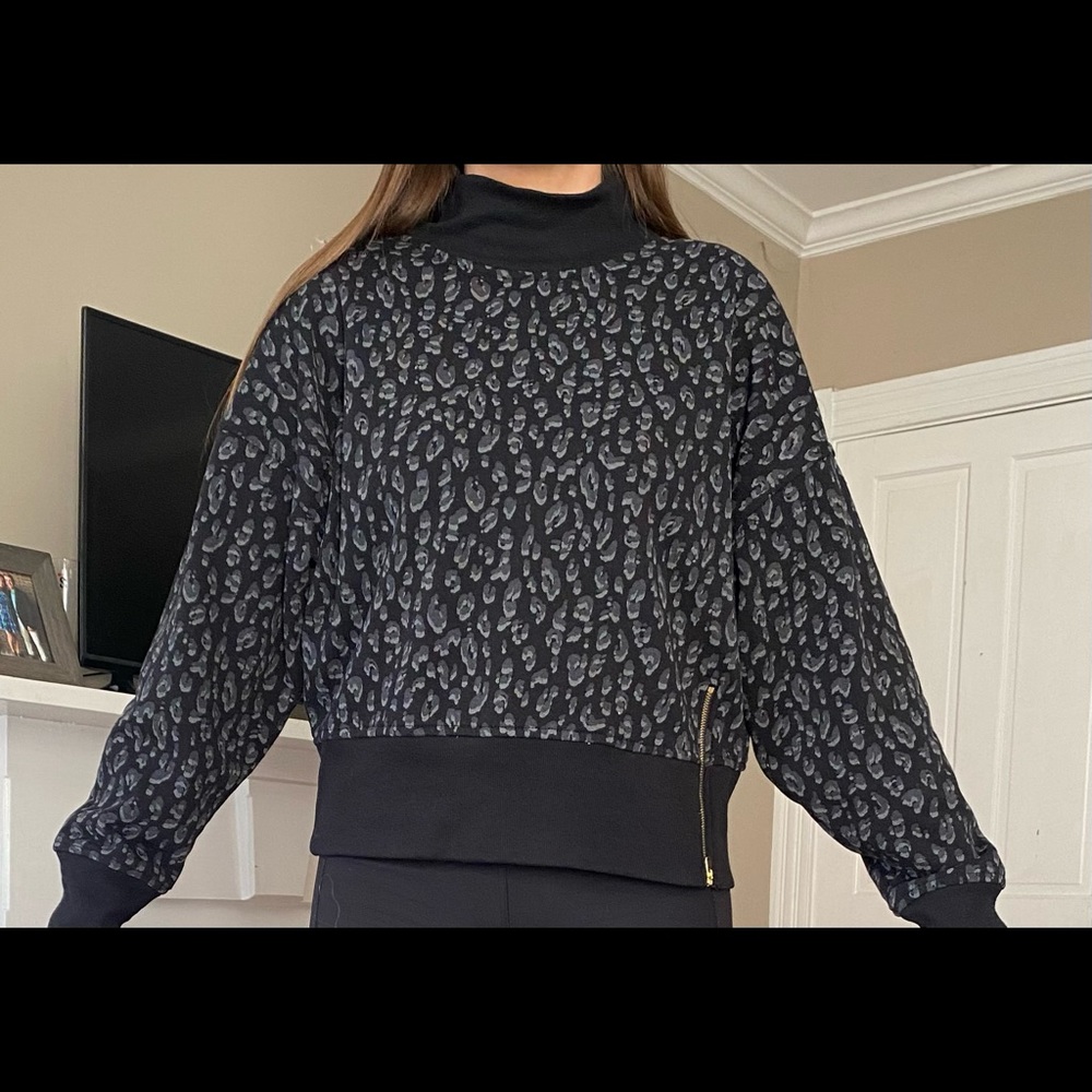 Old Navy cheetah print sweatshirt